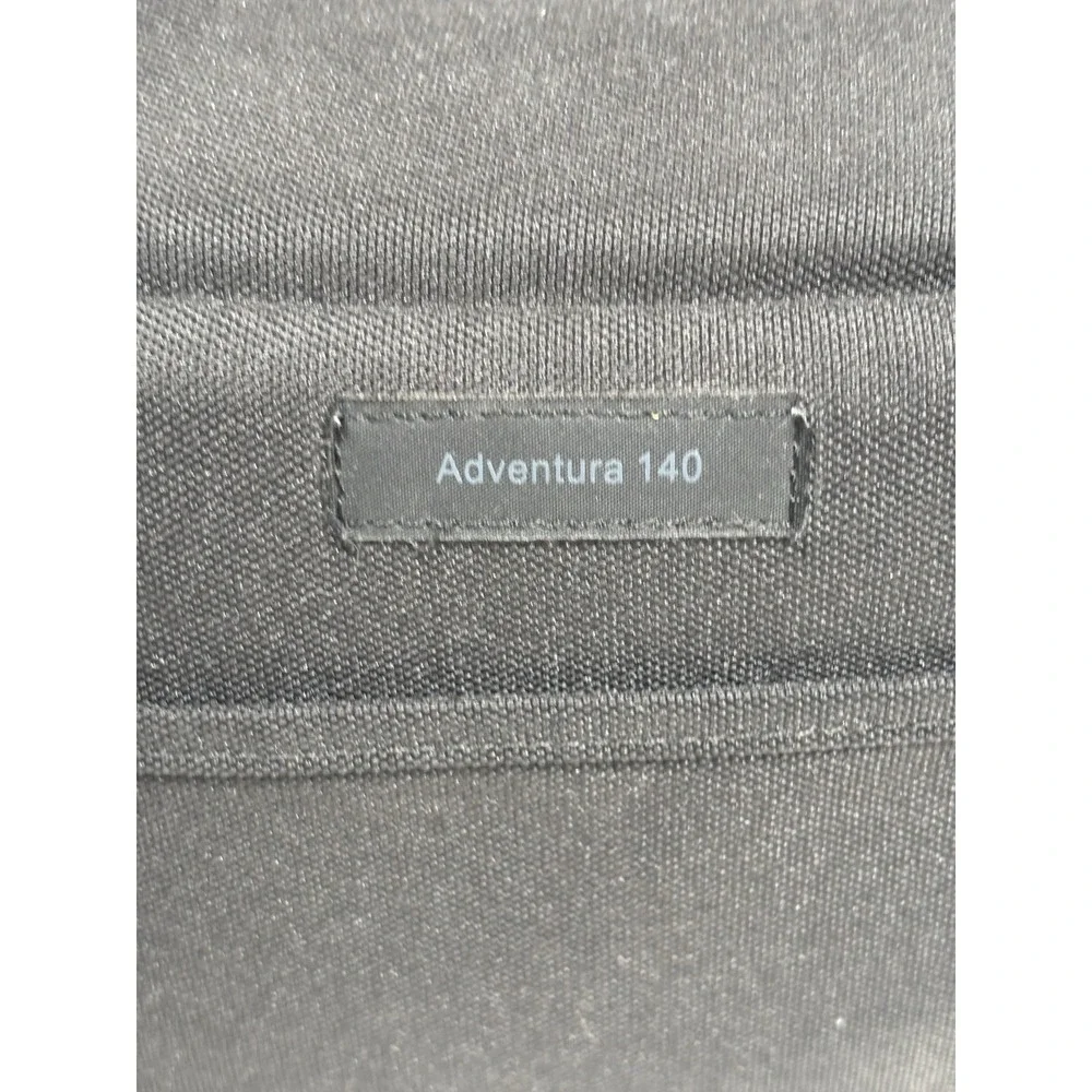 Lowepro Camera Bag Adventura 140 Black Nylon‎ Travel Adventure Padded